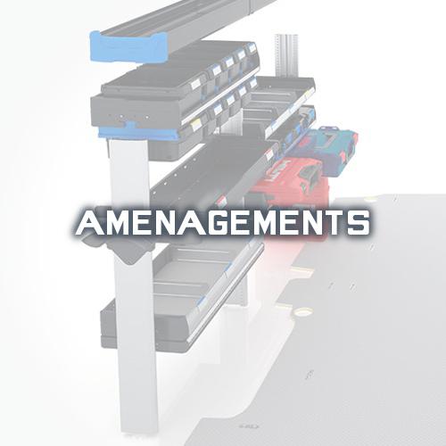 Aménagement métallique pour véhicule utilitaire professionnel, agencement modulaire en aluminium et en métal. Étagère de rayonnage, tiroir, mallette, bac à bec coulissant et casier pour l'organisation et le rangement de coffret électroportatif, d’outils et de consommables dans le camion et la camionnette d’un artisan plombier, électricien, chauffagiste, climaticien, menuisier, cuisiniste, peintre, plaquiste, frigoriste, poseur, installateur, mécanicien dépanneur et technicien de maintenance et SAV d’une entreprise, d’une PME, d’un grand compte ou d’une collectivité locale par Espace V.U Sarl station Sortimo by Gruau. Aménageur, créateur, transformateur et équipementier de fourgon et fourgonnette utilitaire professionnelle en atelier mobile, véhicule de maintenance, véhicule d’intervention, transformation de VUL à Bordeaux en Gironde 33, Dordogne 24, Charente 16, Charente-Maritime 17 et Lot-et-Garonne 47. Vente directe usine pas chère dans toute la France.