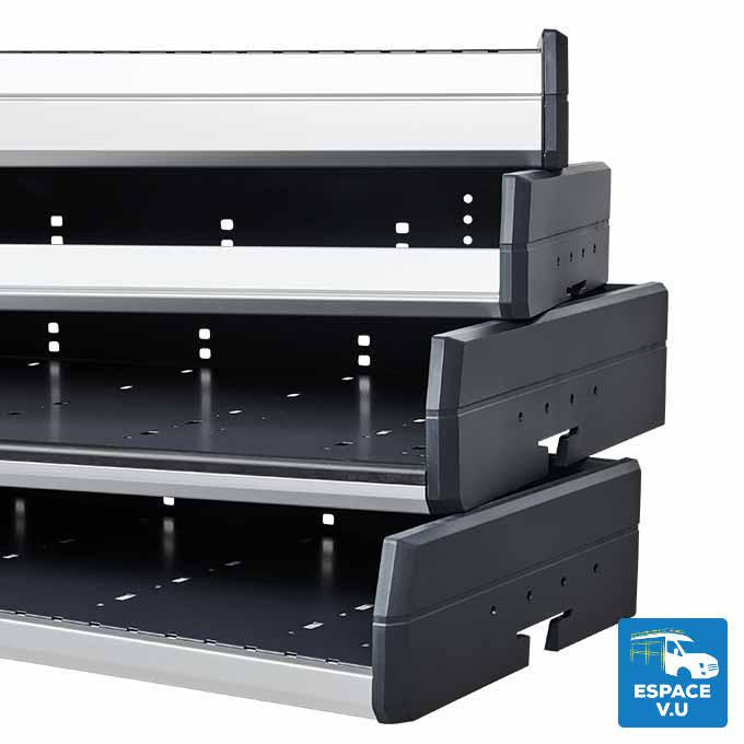 Étagère relevable FR5 pour l'aménagement de véhicule utilitaire par Espace V.U Sarl aménageur de camion et camionnette en atelier mobile à Bordeaux en Gironde 33, Charente 16, Charente-Maritime 17, Dordogne 24 et Lot-et-Garonne 47.