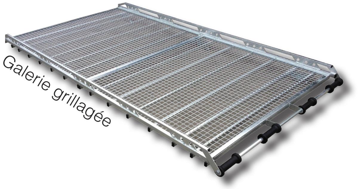 Galerie grillagée en acier galvanisé pour véhicule utilitaire, solution de portage pour le fourgon et la fourgonnette d’un artisan et d’une entreprise du bâtiment, collectivité locale et grand compte. VENTE DIRECTE USINE pas chère et expédition sur toute la France métropolitaine par Espace V.U Sarl, aménagement, agencement et équipement de véhicule utilitaire professionnel, station Sortimo by Gruau.