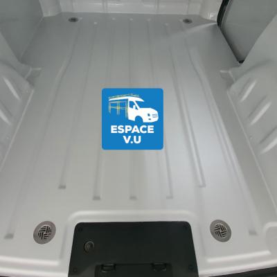 Doublage, placage en polyester pour véhicule utilitaire. Habillage gelcoat intérieur plastifié, stratifié, plastique, PVC.