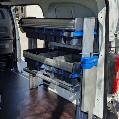 Aménagement d'un Expert standard pour un technicien de maintenance, poseur en Gironde et Charente, Charente-Maritime.